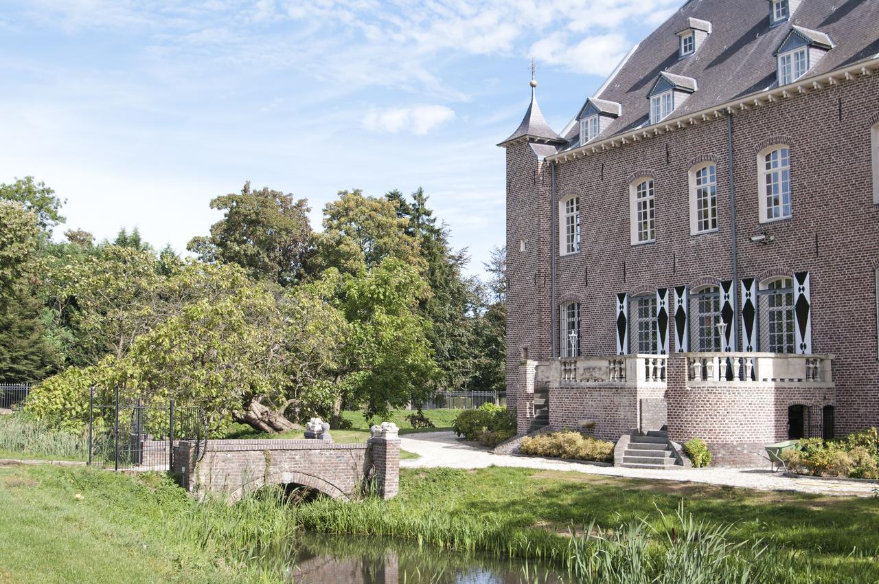 Kasteel Aldenghoor Bed & Breakfast Haelen Exterior photo